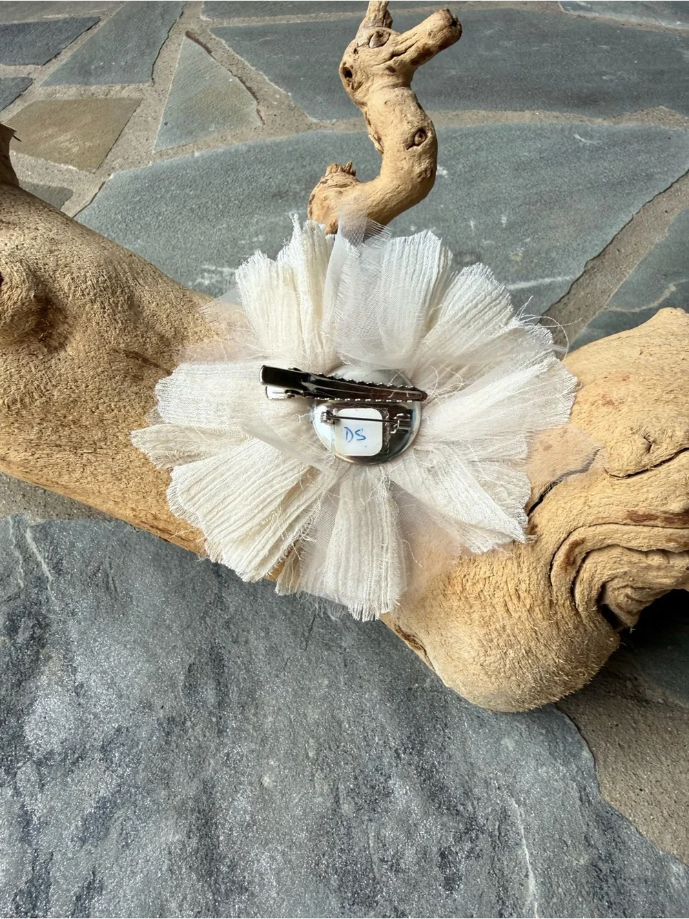 New🌟Anthropologie-Cream Fabric Flower Brooch/Clip with Mixed Bead Center